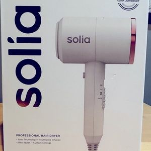 Solia Hair Dryer